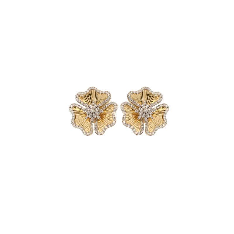 1.04ct Diamond 14K Gold Flower Earrings