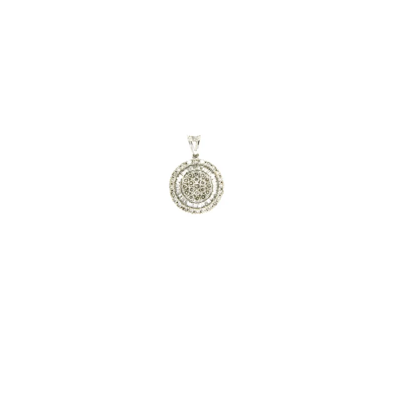 2.55ct Diamond 18K Gold Illusion Set Pendant