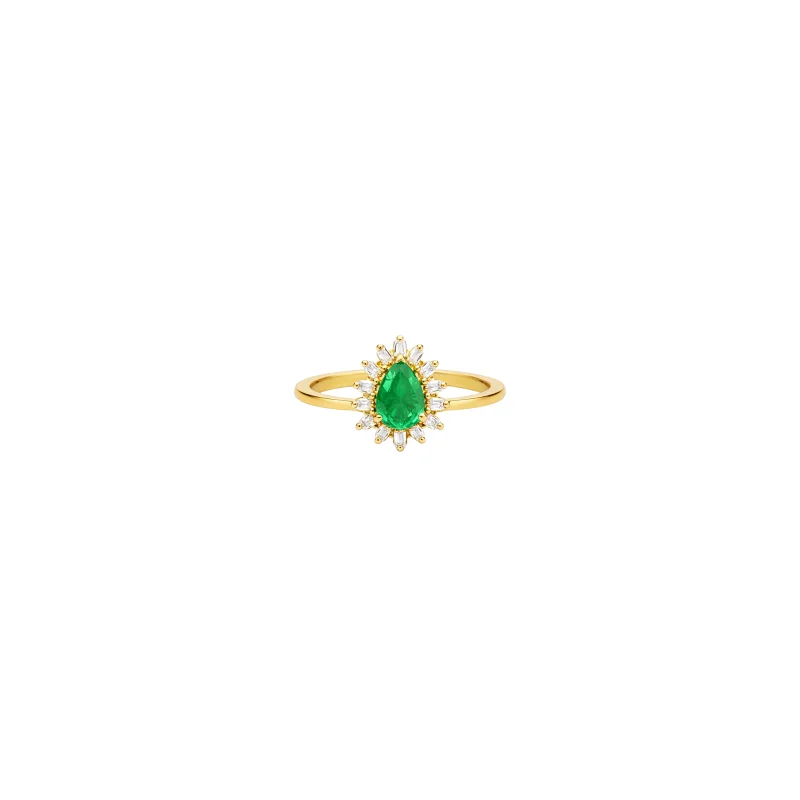 0.50ct Emerald Diamond 18K Gold Ring