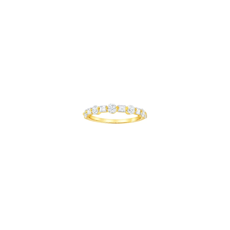 0.99ct Diamond 14K Gold Dainty Round Baguette Ring