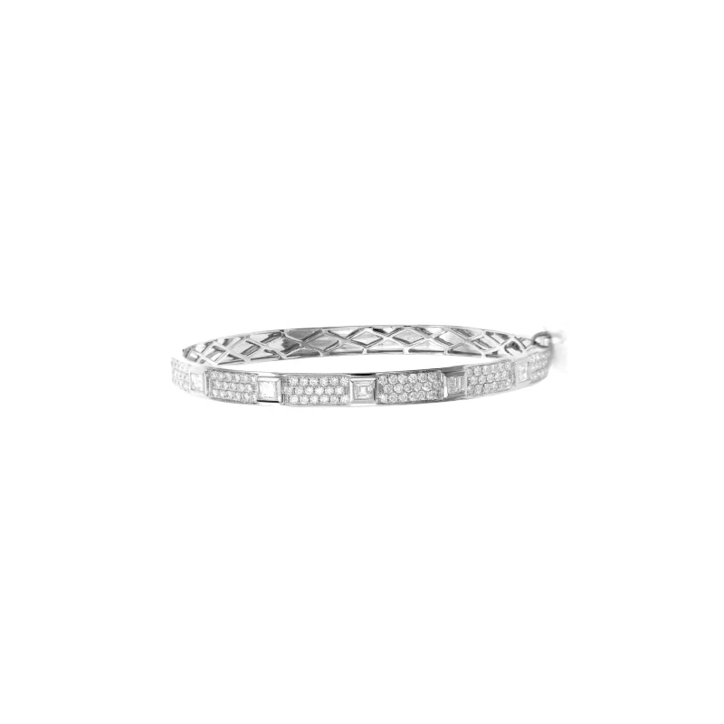 2.50ct Diamond 14K Gold Stationed Bangle Bracelet