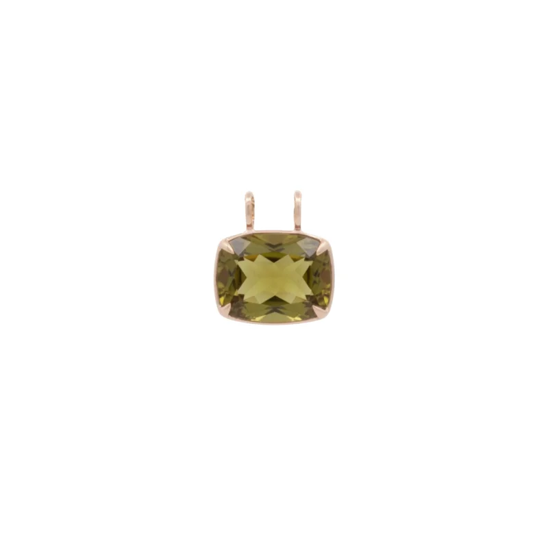 29.28ct Olive Quartz 18K Gold Medium Statement Pendant
