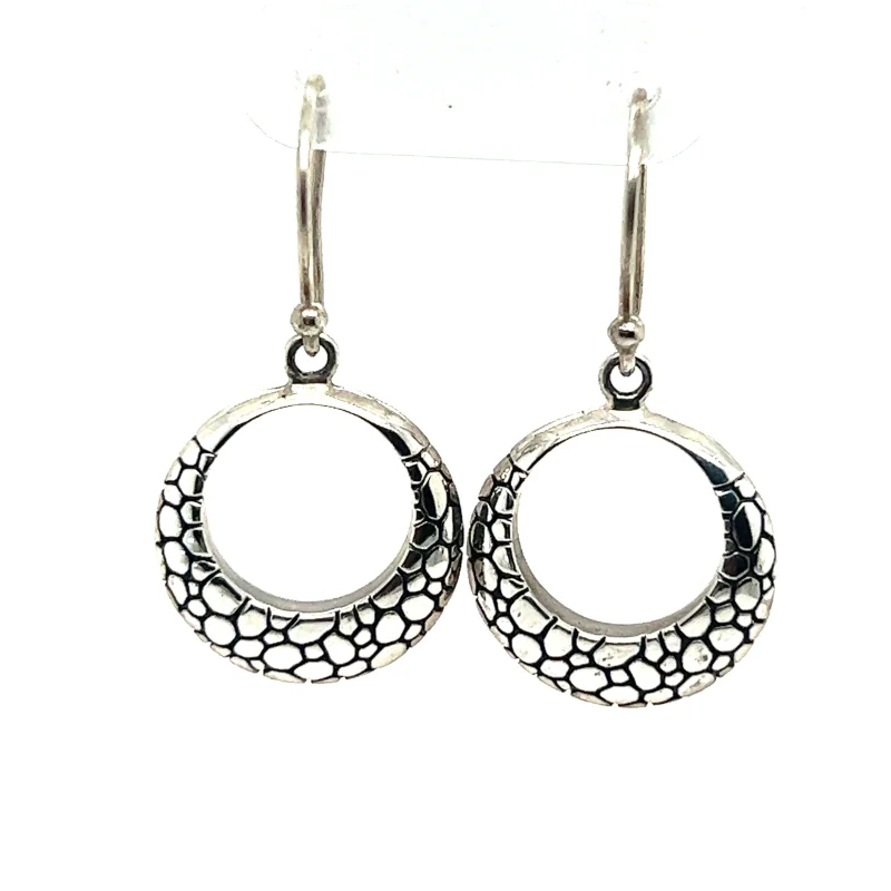 Silver Cobblestone Circle Earrings