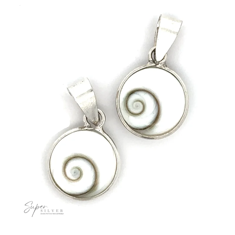 Small Round Shiva Shell Pendant