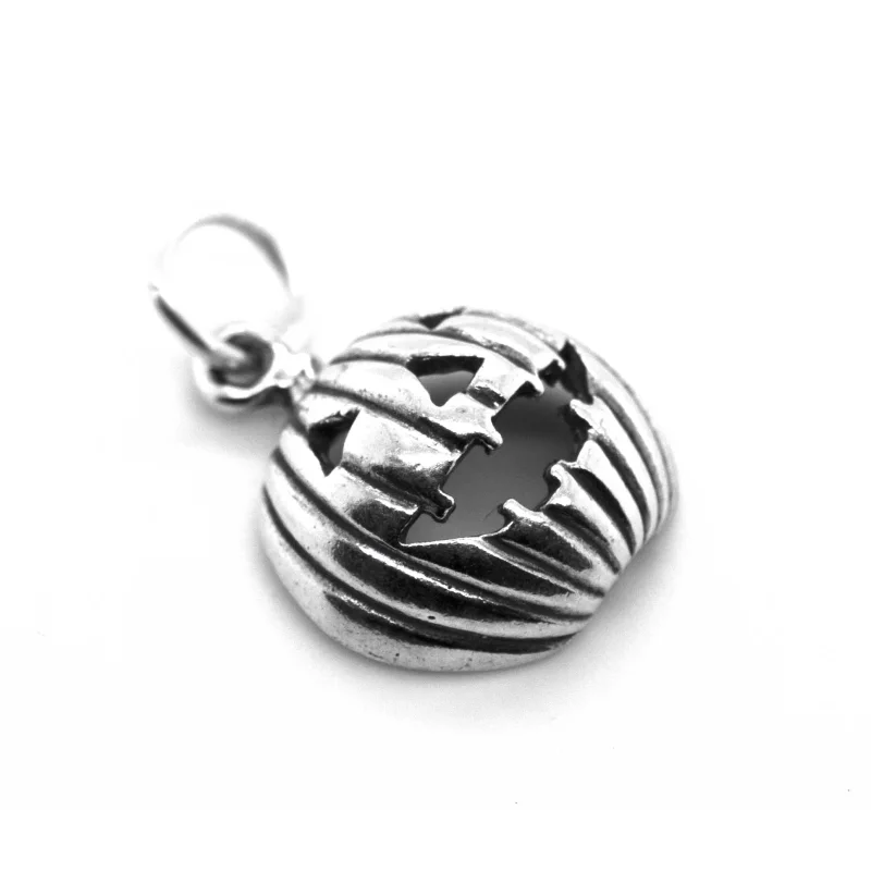 Grinning Jack O’ Lantern Charm