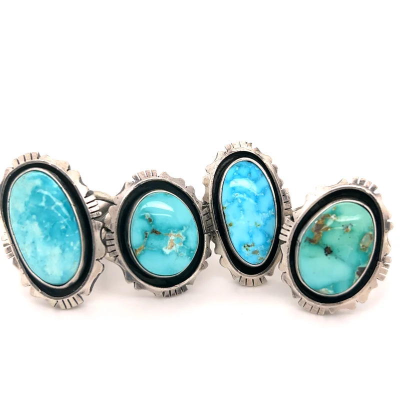 Stunning Native American Turquoise Ring