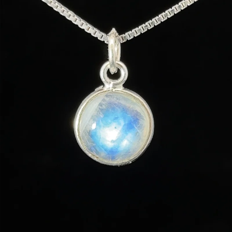 Simple and Dainty Moonstone Pendant
