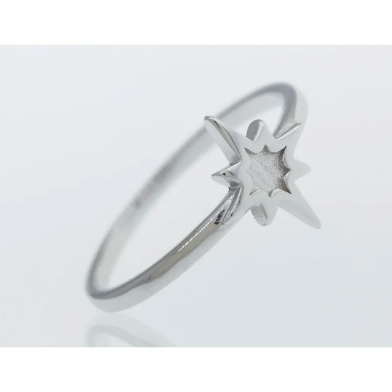 Twinkle Star Ring