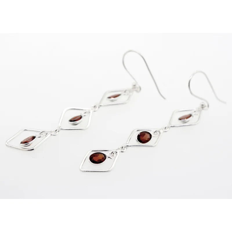 Wire Diamond Earrings with Garnet