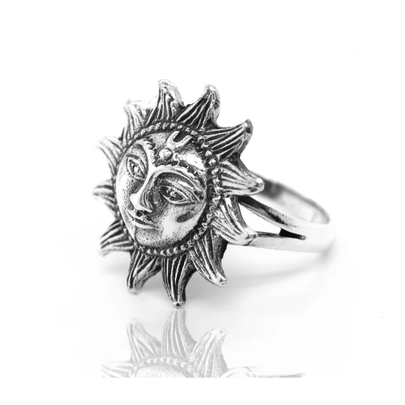 Sun With Face Ring
