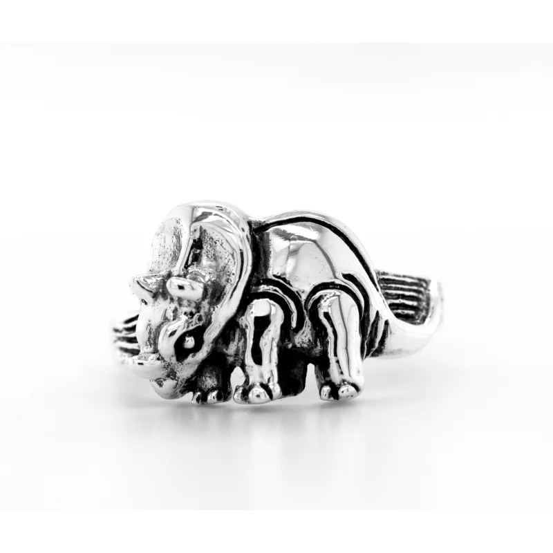 Triceratops Ring