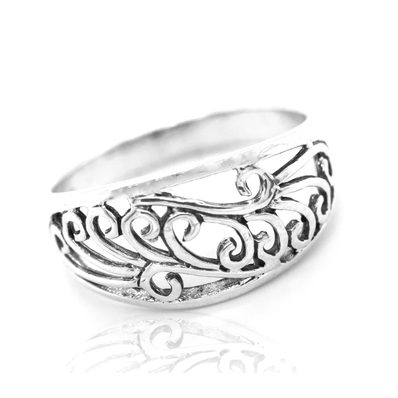 Sweeping Domed Filigree Ring