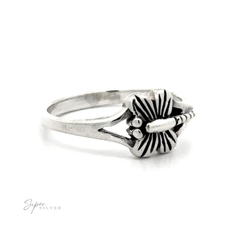 Small Dragonfly Ring